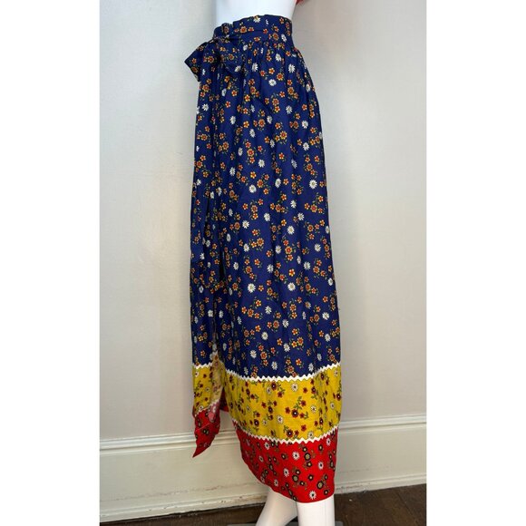 Vintage 1970s Floral Border Print Wrap Maxi Skirt, Size Small, Boho Cottagecore - Picture 3 of 6